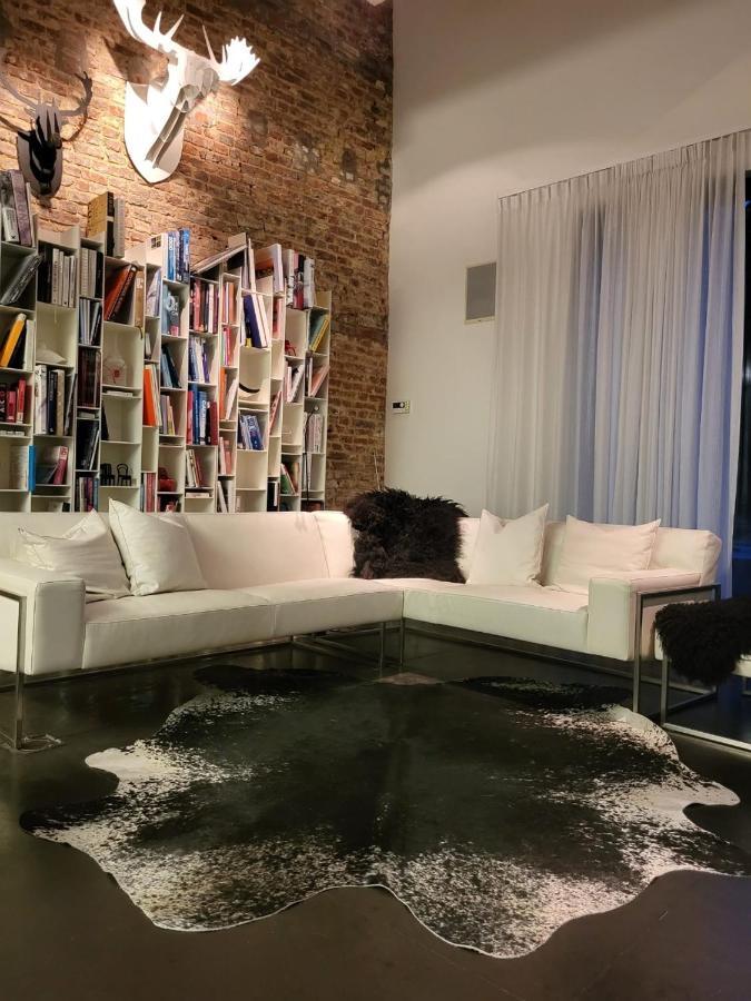 Gezellige moderne woning met zwemvijver Halle  Buitenkant foto